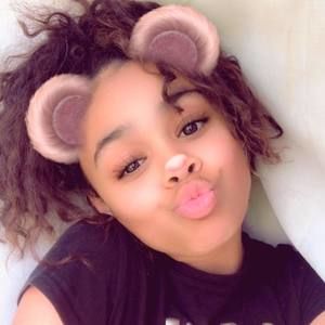 Meet your Posher, Destiny